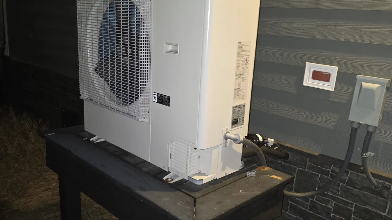 Chills On Wheels Heating & Air Contractors project photo